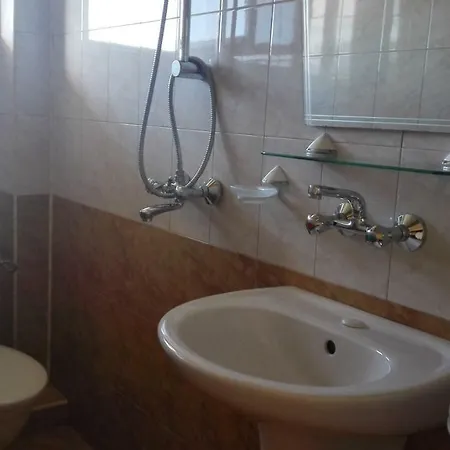 Stoyanovi 普里莫尔斯科